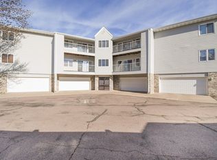 4601 S Oxbow Ave APT 205, Sioux Falls, SD 57106