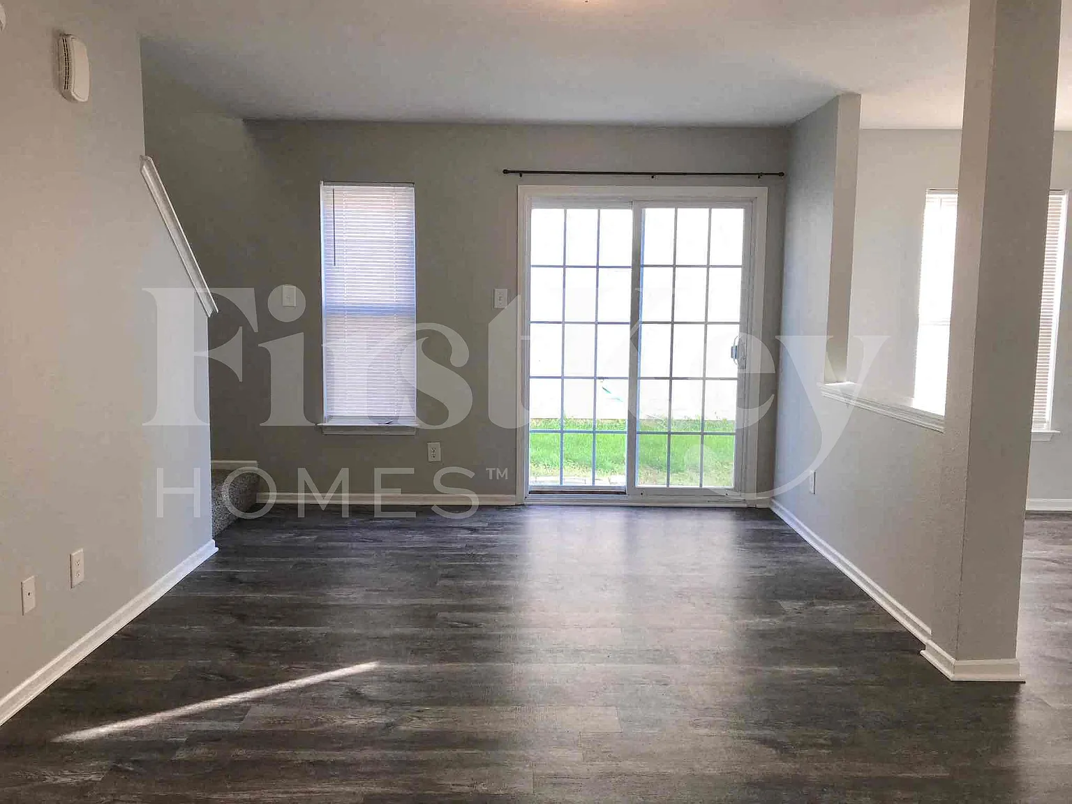 3 bed, 2.5 bath, 2181 sqft, $1,905 — Photo 4