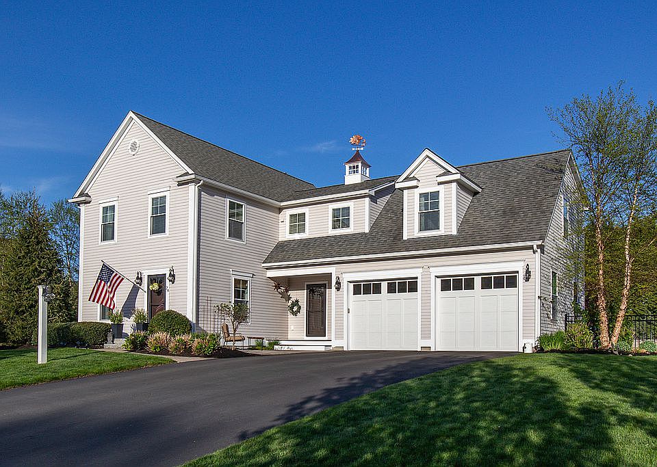 1st image of 24 Day Lily Ln
