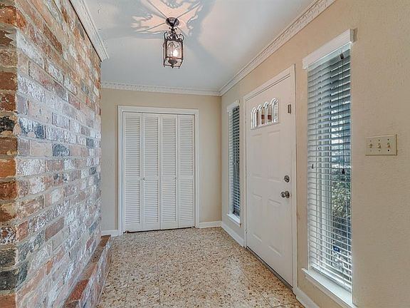 3rd image of 3310 Ashmont Ln