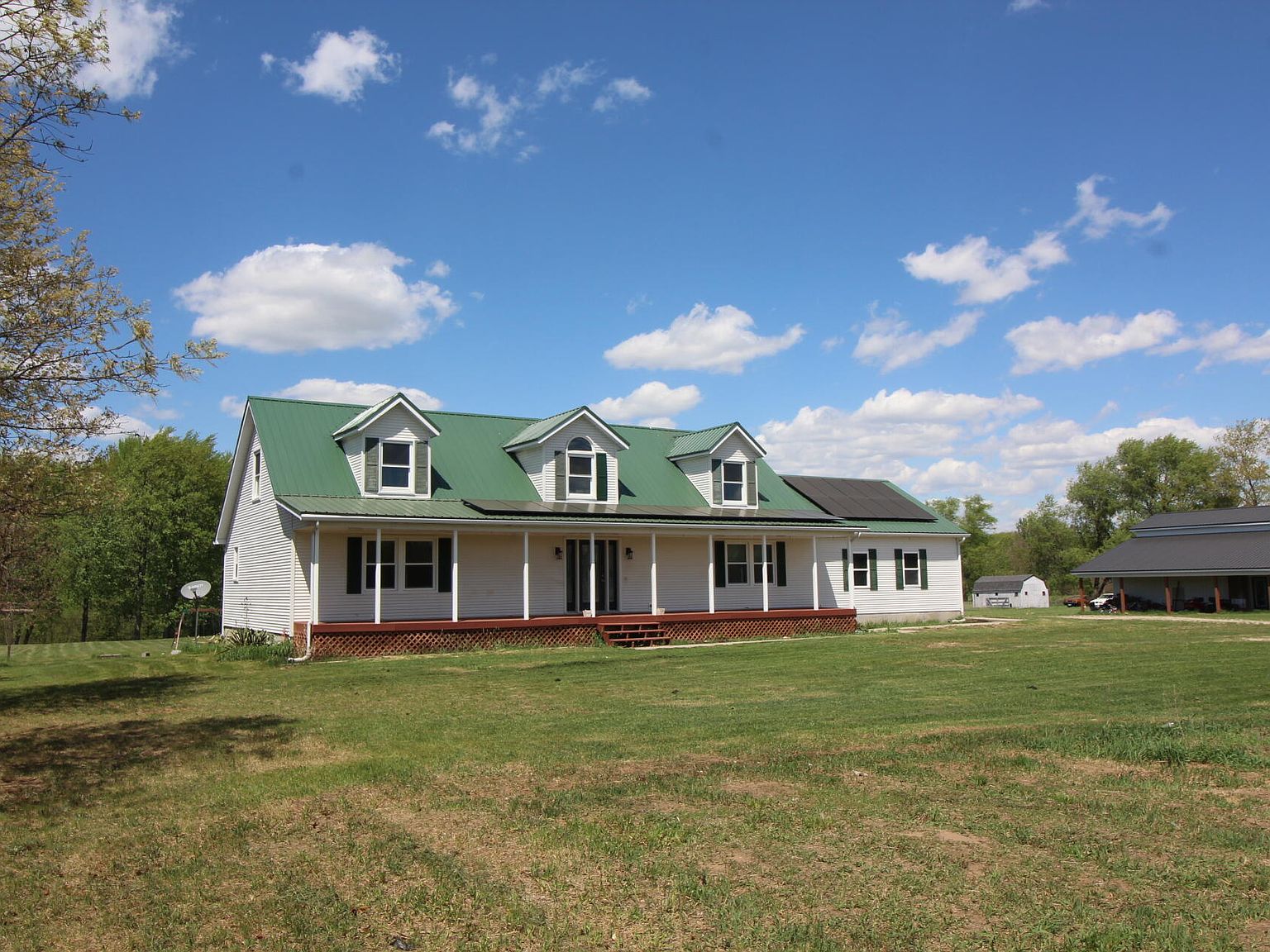 16798 Tamarack Rd, Howard City, MI 49329 Zillow