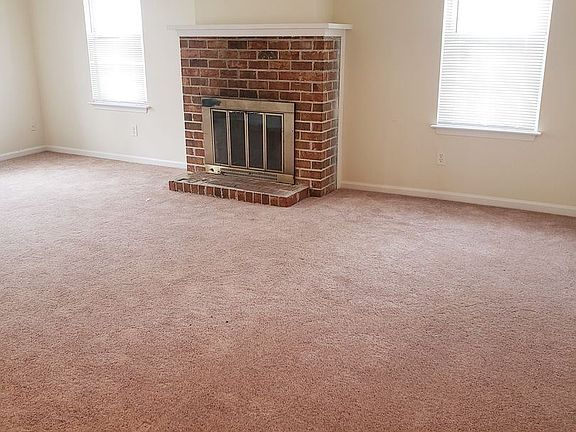 2nd image of 1045 Old Denbigh Blvd
