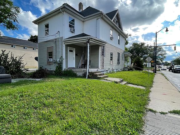 2nd image of 231-233 W 29th St