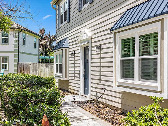 3rd image of 3069 Rio Bonita St