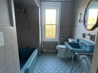 141 W Ridge St, Lansford, PA 18232