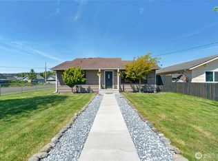 2122 Bay Ave, Aberdeen, WA