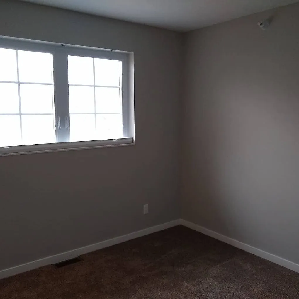 Cavalier Drive — Photo 4