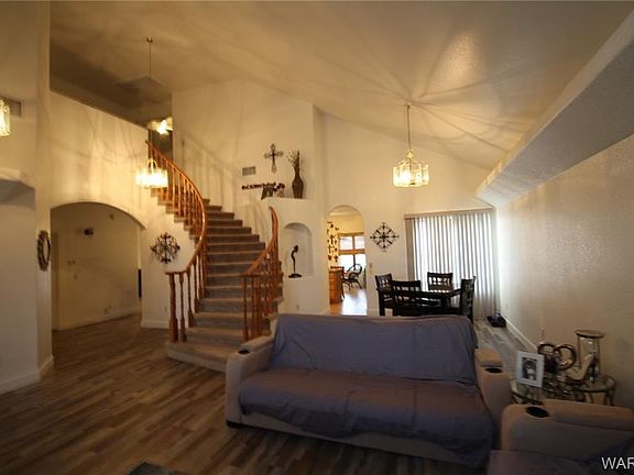 3rd image of 3491 Florence Ct