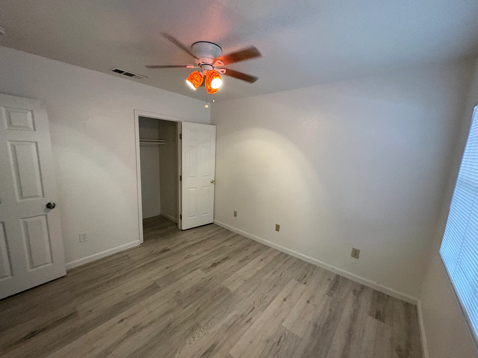 1 bed, 550 sqft, $1,150 — Photo 3