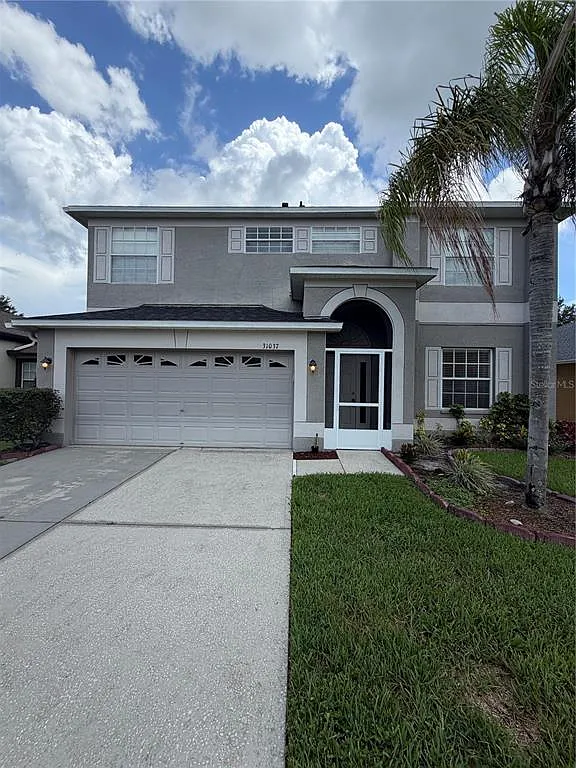 4 bed, 2.5 bath, 2364 sqft, $2,700 — Photo 1