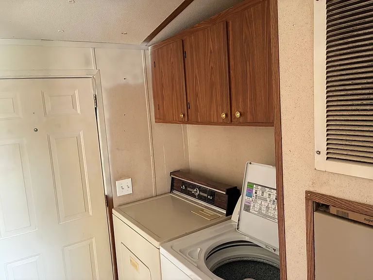 4825 Old Stone Rd #4825 — Photo 8