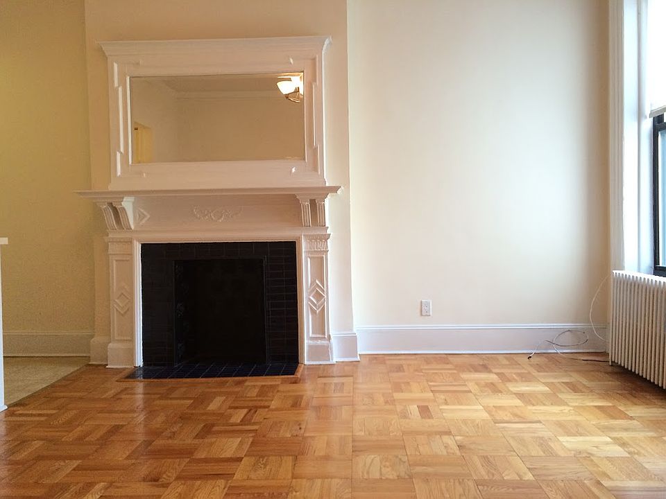 1st image of 40 W 96th St APT A