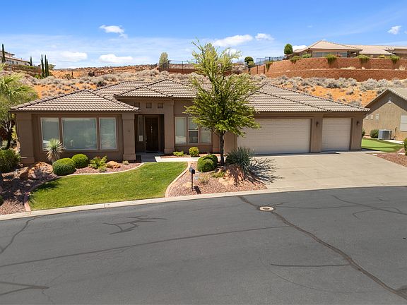 2nd image of 627 N Red Butte Dr