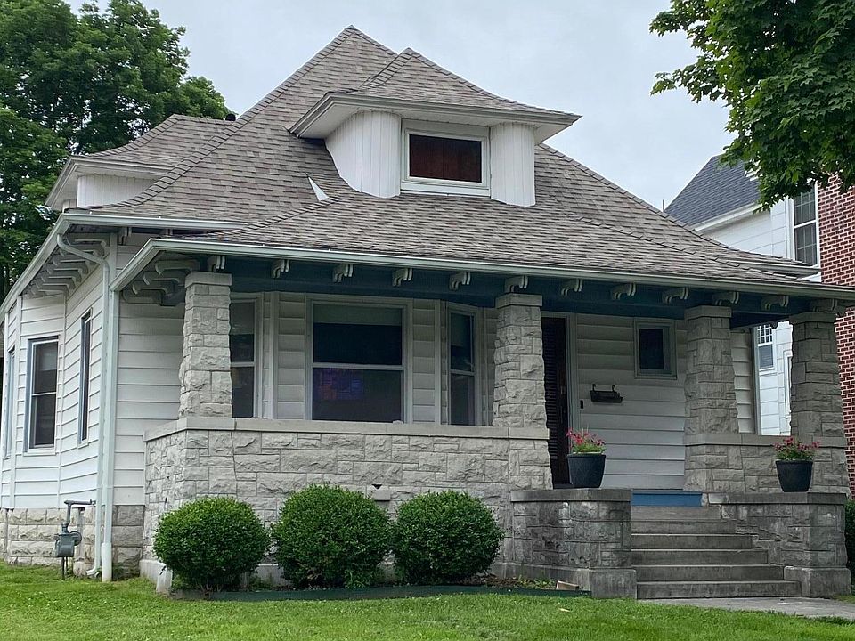 1st image of 1344 S Main St