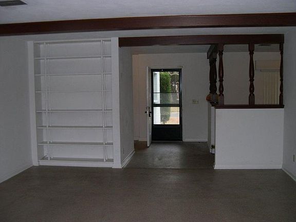 4th image of 1437 Henry Balch Dr