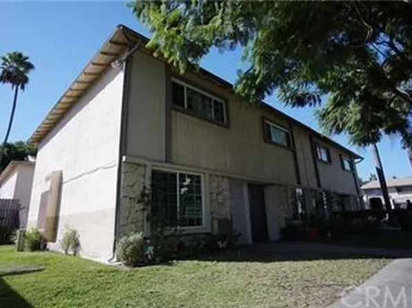 1602 N King St APT T1, Santa Ana, CA 92706