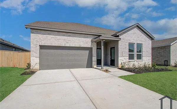 5 bed, 3321 sqft, $3,550 — Photo 3