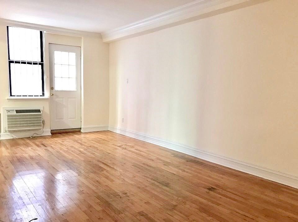 1st image of 238 E 36th St APT 1A
