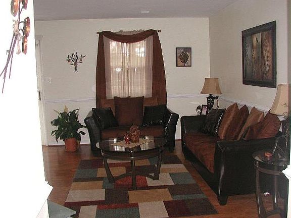 4th image of 12580 Plymouth Ct