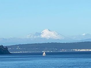 410 N Bay Way, Port Ludlow, WA 98365