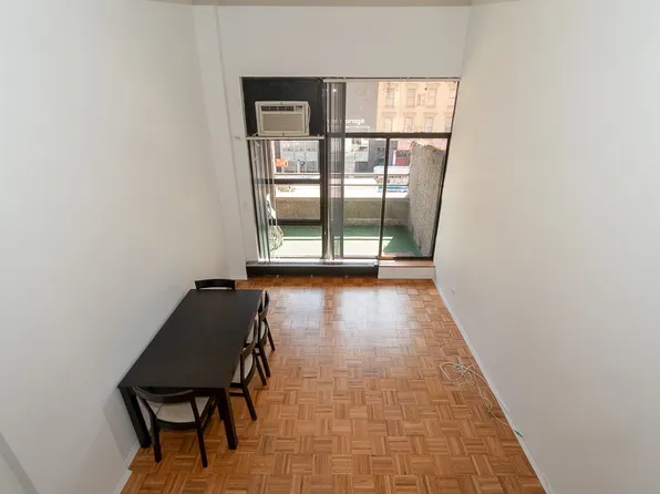 350 East 62nd Street image 1 of 7