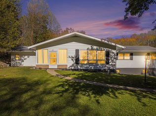 5756 N 39th St, Augusta, MI 49012