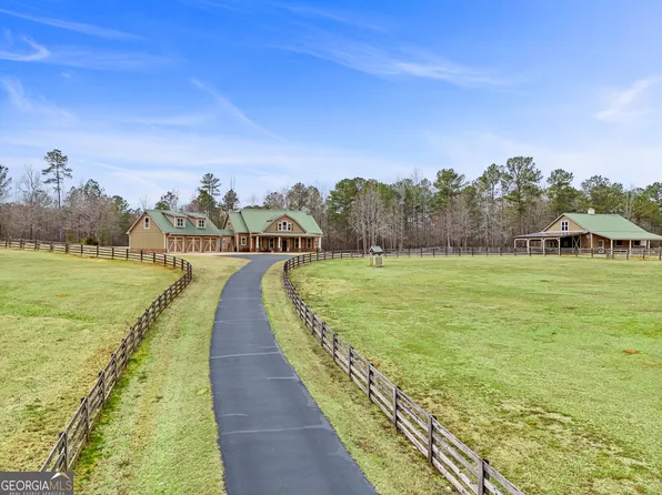 968 Hines Rd, Moreland, GA 30259