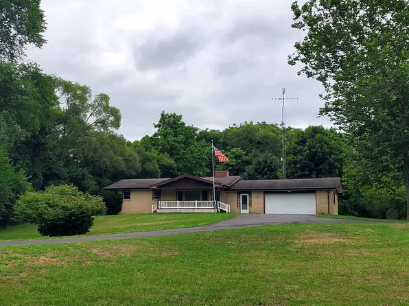 3436 Red Arrow Hwy, Coloma, MI 49038