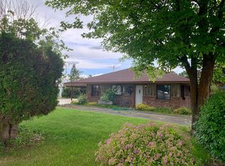 230 Watson St W, Creston, WA 99117