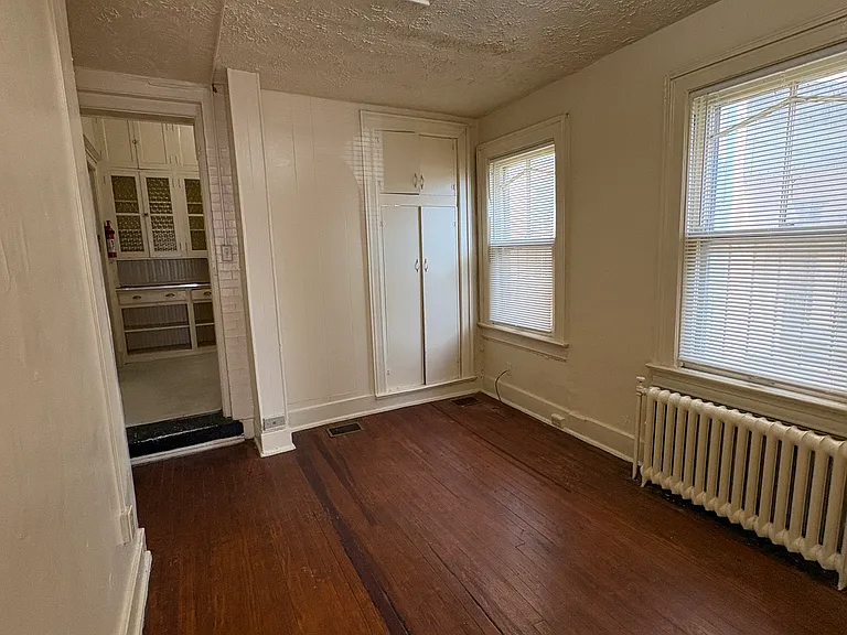 1229 S 4th St #3 — Photo 4