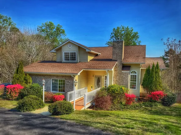 2925 Gold Point Cir S, Hixson, TN 37343