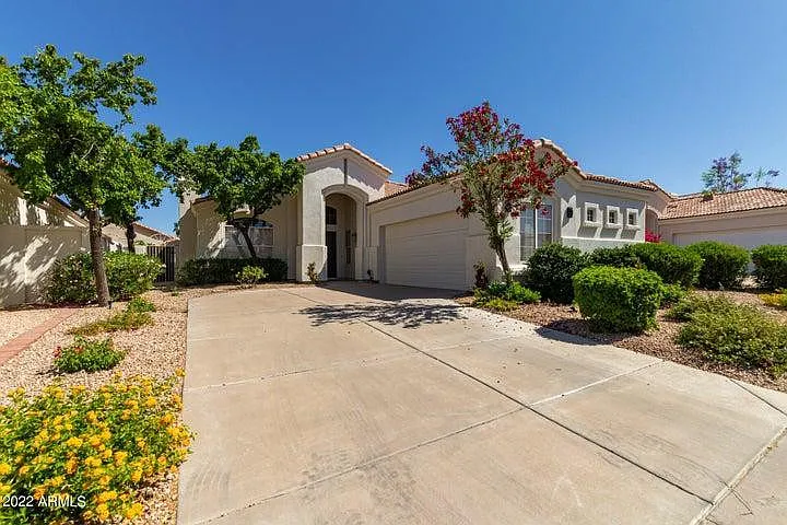 11838 E Carol Ave — Photo 2