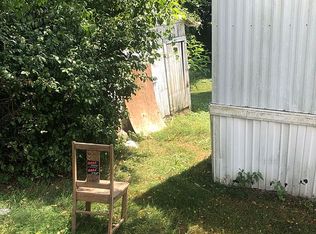562 Spangler Dr, Zanesville, OH 43701