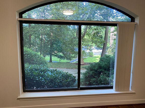 3rd image of 11410 Strand Dr APT 10