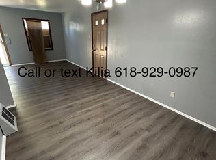132 Cameron Rd, Saint Louis, MO 63137