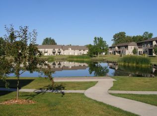 212 10th St W, Brookings, SD 57006