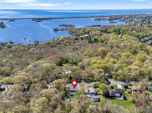1925 Matunuck School House Rd, South Kingstown, RI 02879