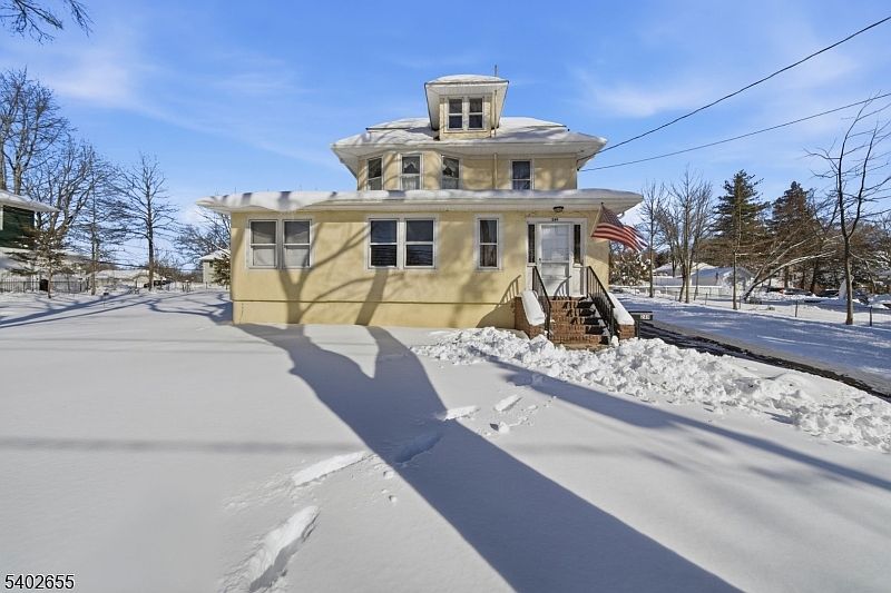 1st image of 249 Parish Dr