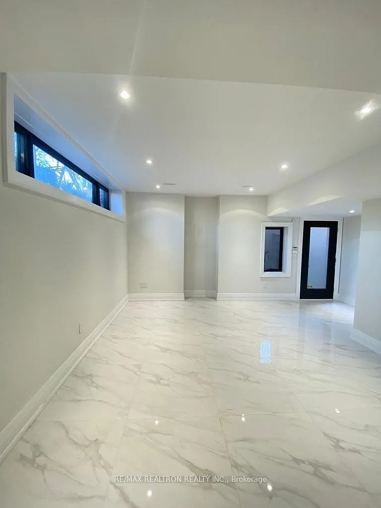 1 bed, $2,550 — Photo 4