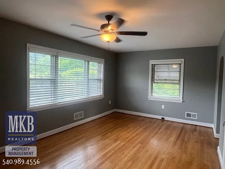 6099 Franklin Rd — Photo 13