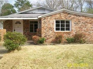 264 5th Ave, Chickasaw, AL 36611