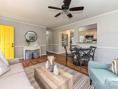 3701 Slagle Dr, Charlotte, NC, 28215