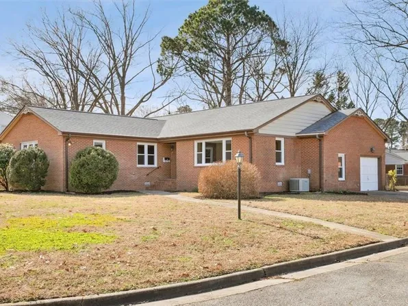 117 Kittywake Dr, Newport News, VA 23602