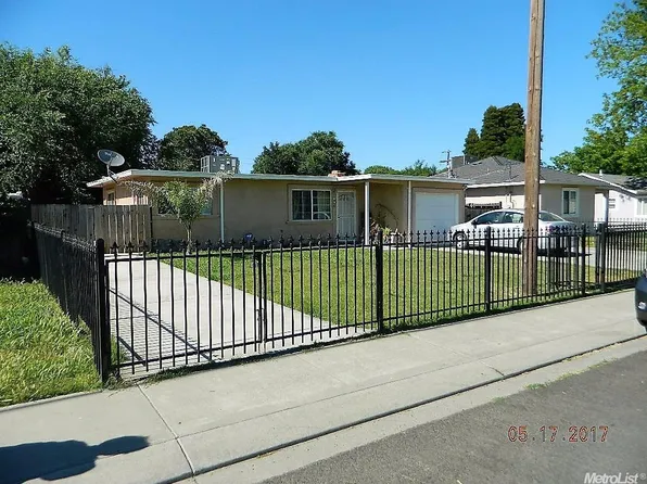 2045 W Michigan Ave, Stockton, CA 95204