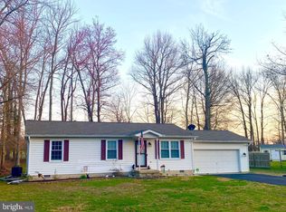 35651 Army Navy Dr, Mechanicsville, MD 20659