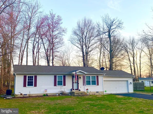35651 Army Navy Dr, Mechanicsville, MD 20659