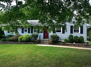 69 Davenport Rd, West Hartford, CT 06110