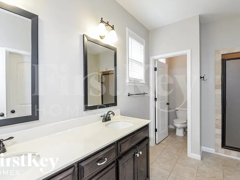3591 Grand Central Ave — Photo 9