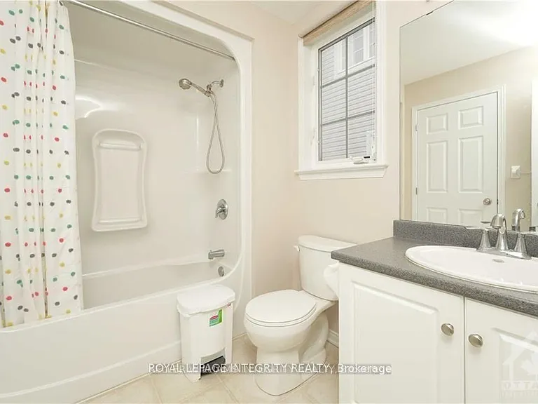404 Kilmarnock Way — Photo 21