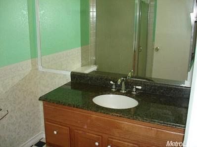 4th image of 3939 Madison Ave APT 113